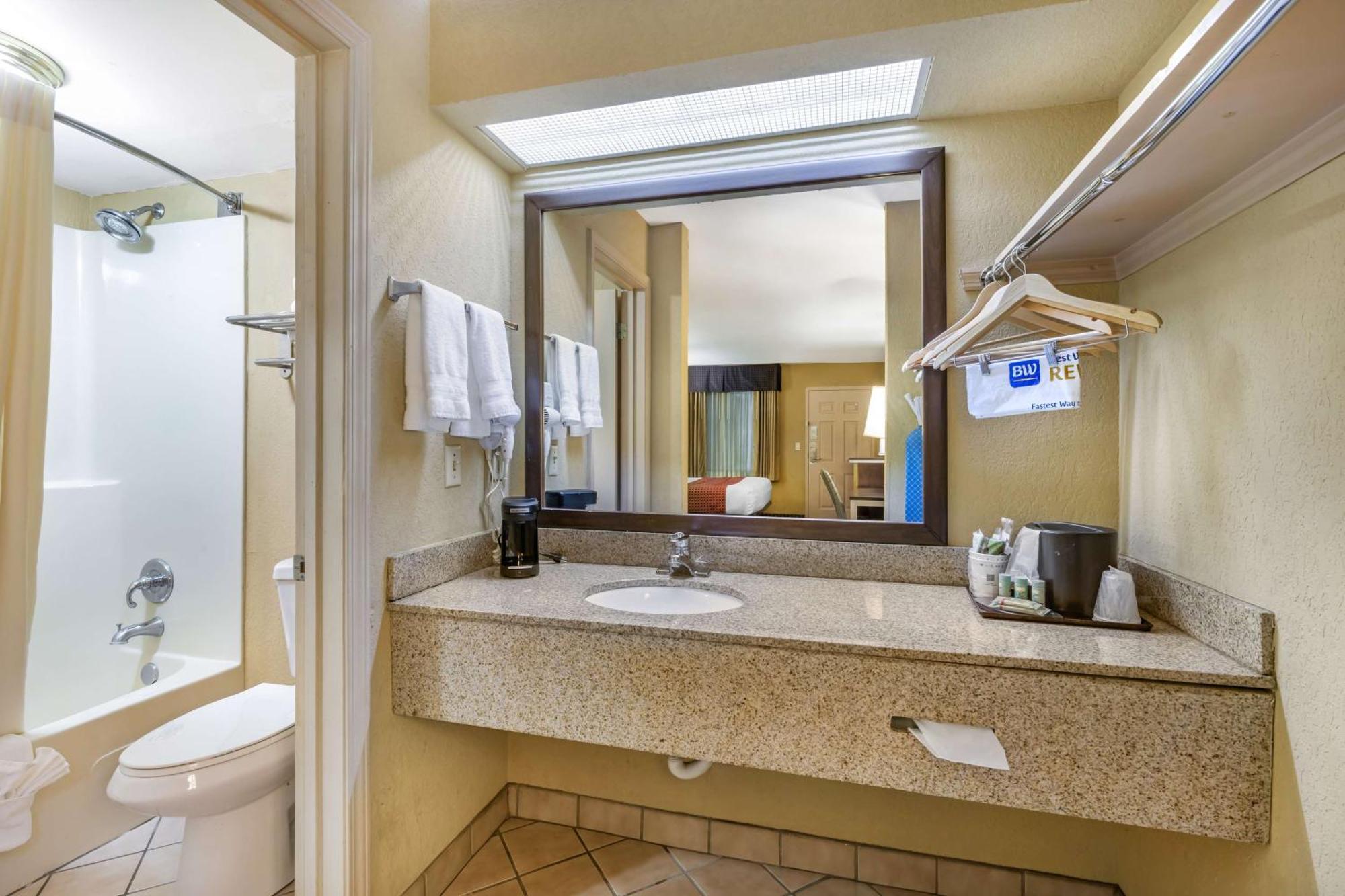 Best Western Bradford Inn Swainsboro Exterior photo